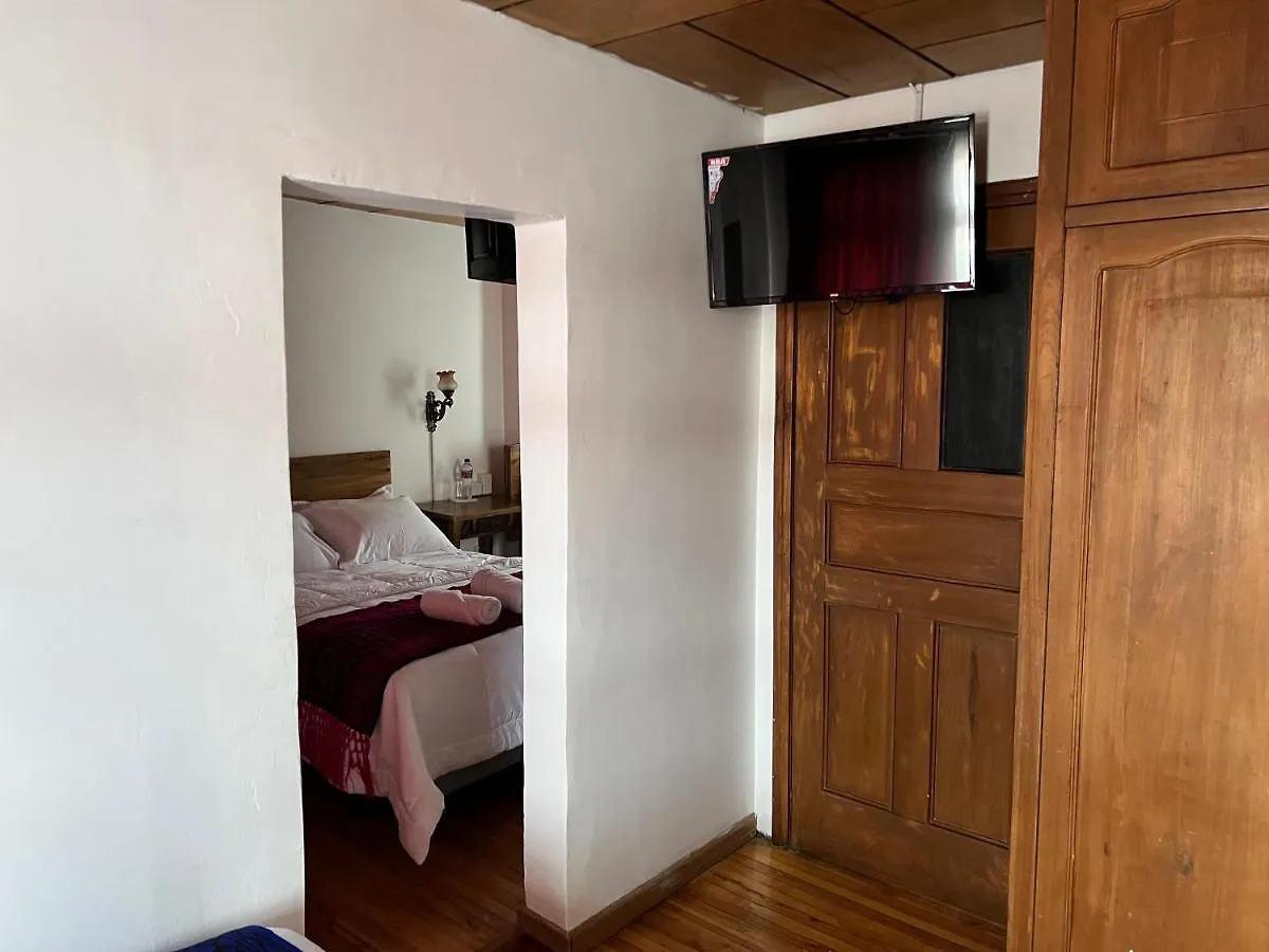 Hotel El Morlaco Cuenca Ecuador